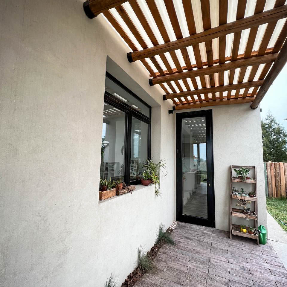 photo_5066848133014727518_y